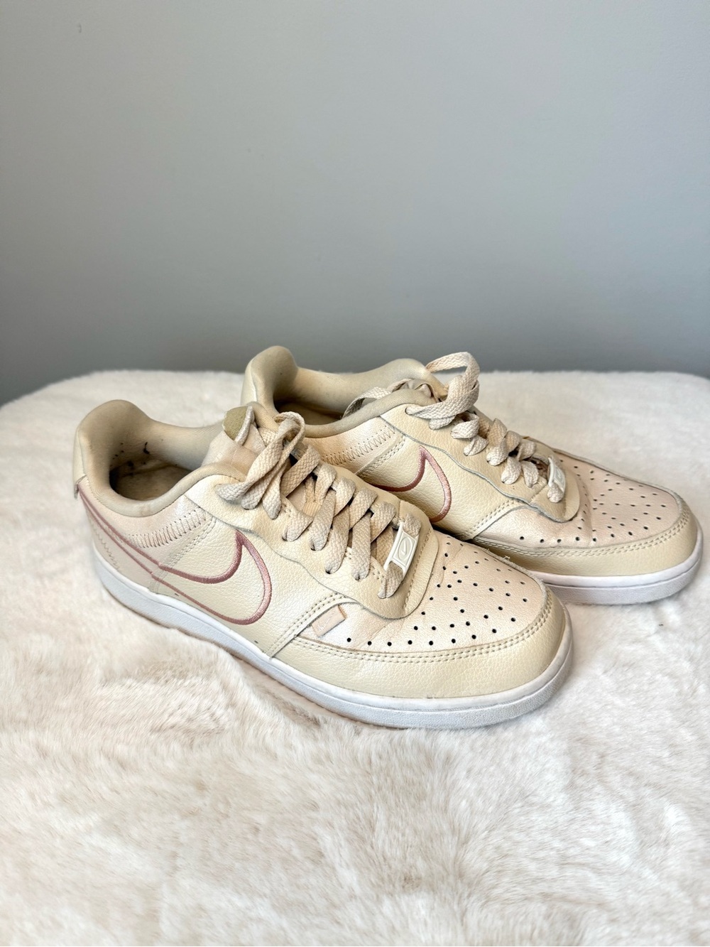 Nike Court Vision Low Premium Women’s Sneakers Pearl Beige Size 7
